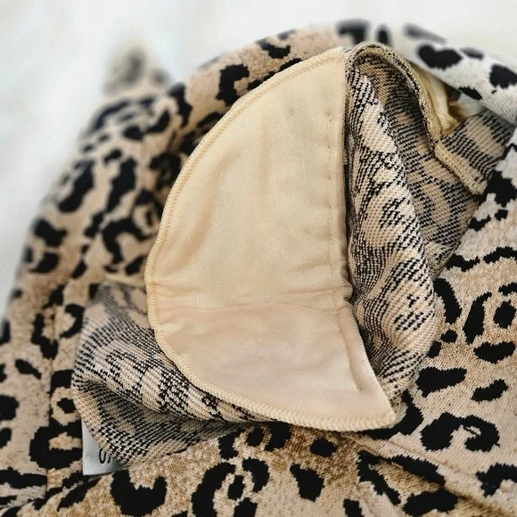 Wow! St. John Collection jaguar print wool jacket cardigan MADE USA 6 8 M animal - Picture 4 of 7